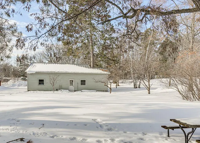 Spacious Home Near Lake Bemidji With Game Room!