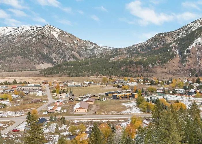 Alpine Ascent By Kabino Heated Floors Garage Snowmobiling Atv Trails Grand Tetons Jackson Nearby Rivers