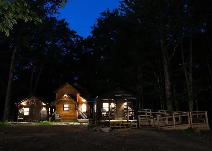 Three Cabins - Pet Friendly & Hot Tub