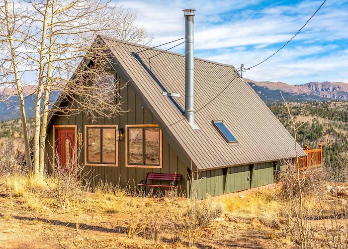 A-Frame Cabin With Hot Tub And Epic Pikes Peak Views