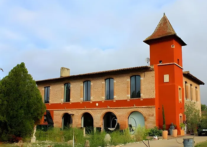 Château Fourclins Domaine privatif 15 personnes Parc&Bassin naturel Proche Toulouse