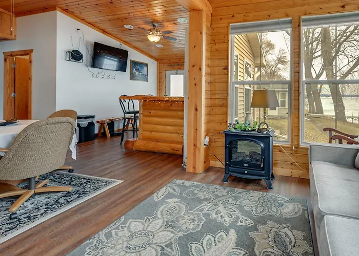 Montello Cabin On Buffalo Lake W/ Dock & Fire Pit!