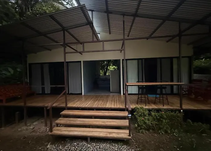 Finca La Bonita, Playa Carate
