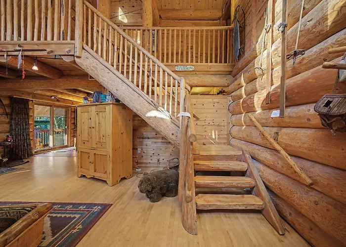 Riverwoods Lodge - Meredith Lodging