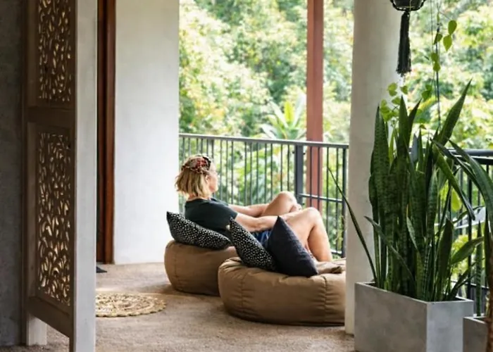 Tantra Ella Lodge