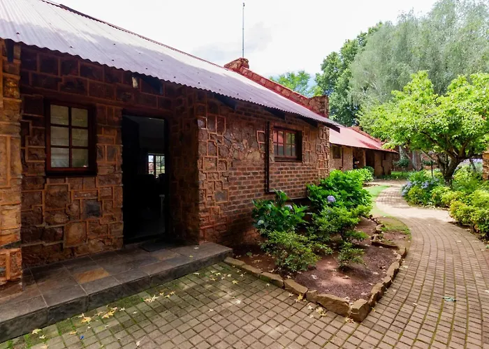Critchley Hackle Lodge