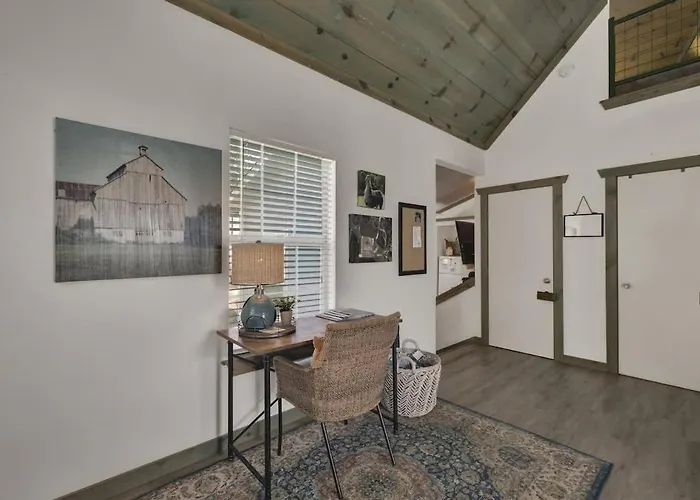Cactus Flower Lodge-20 Min To Downtown-Starlit Sky Views