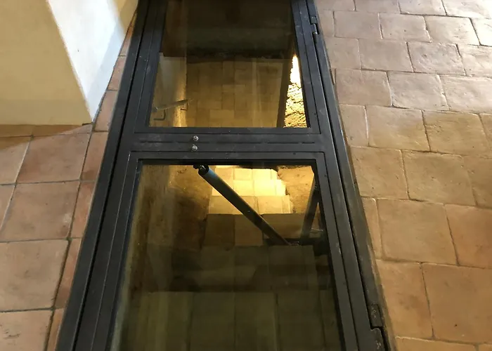Piazza San Donato Casa Vacanze