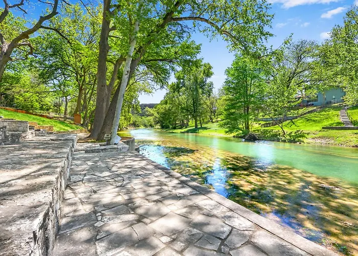 Pecan Creek Cottage