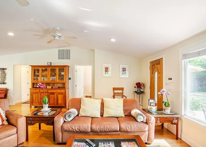Sonoma Wine Country Bungalow