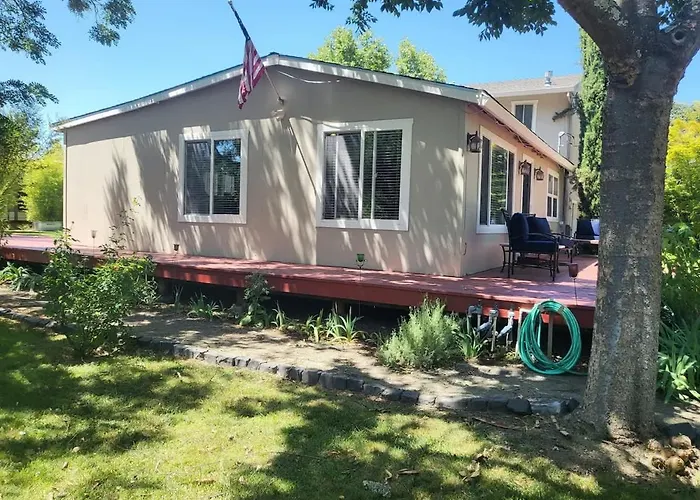 Sonoma Wine Country Bungalow