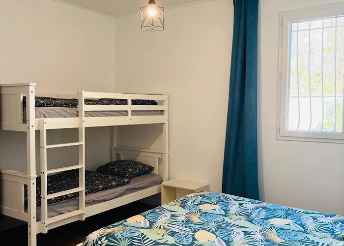 Jolie Villa avec jacuzzi Hôpitaux facultés