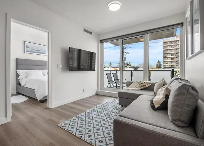 Stylish Serenity 1Br Kensington Condo Wparking