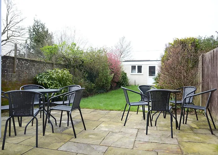Stylish And Spacious Southampton Stay