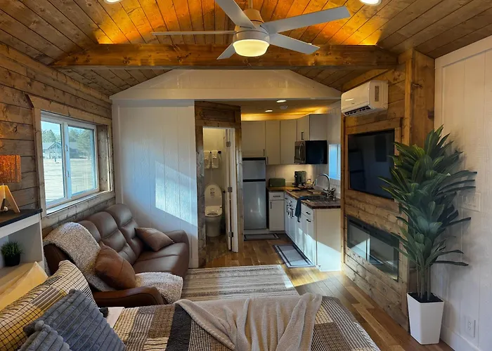 Eagle'S Landing Lodge