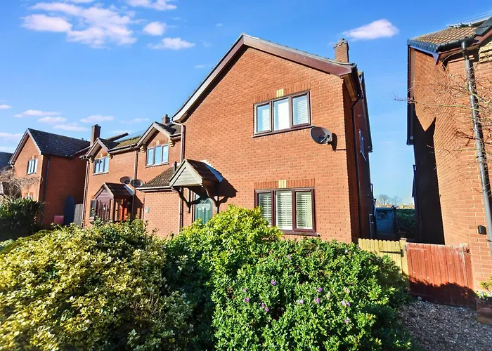 18 Marriotts Way