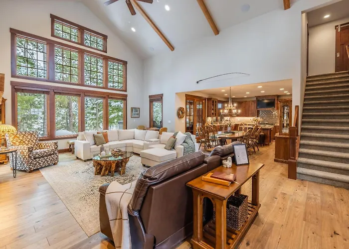 Family Home, Hot Tub, Suncadia Pool Access