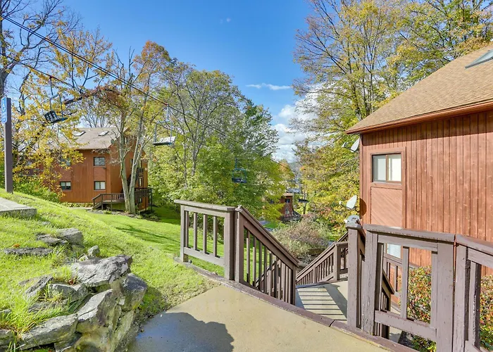 Mountain Creek Ski Condo With 2 Decks!