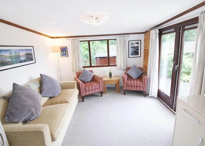 Neaum Crag Lodge Ideal For A Couple Or Family With Young Children In A Woodland Setting At Skelwith Bridge