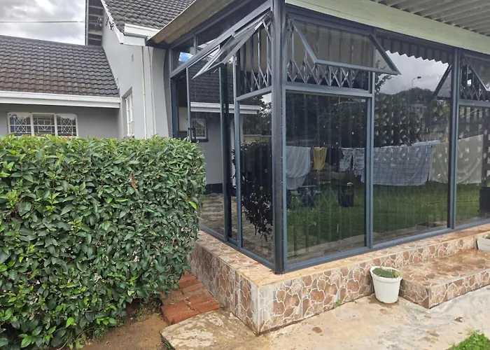 Casamaya Avondale- Charming 3 Bedroom House