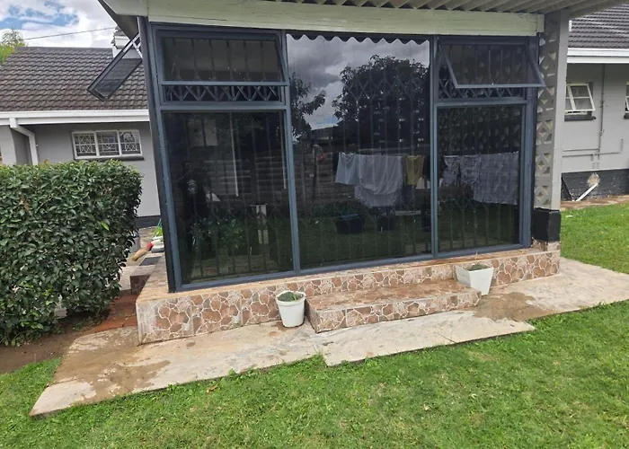 Casamaya Avondale- Charming 3 Bedroom House