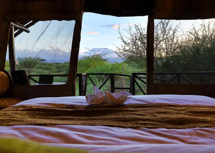 Olemayian Amboseli Cottages