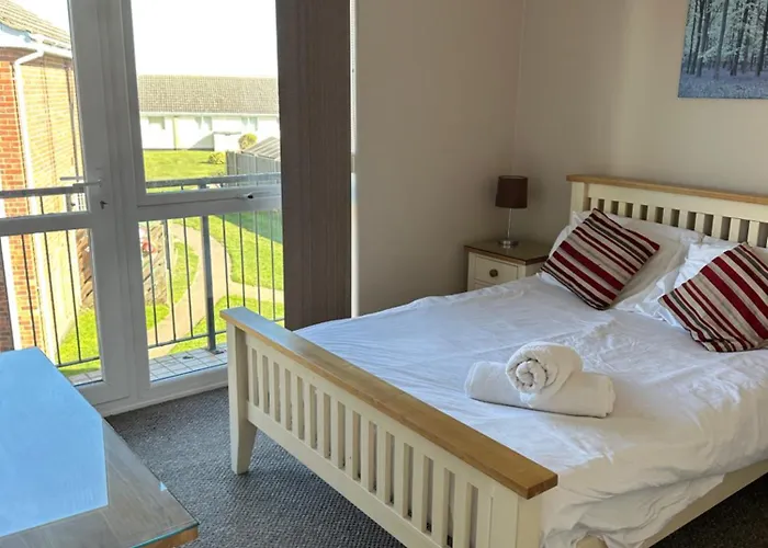 Coastal Retreat At Waterside Park