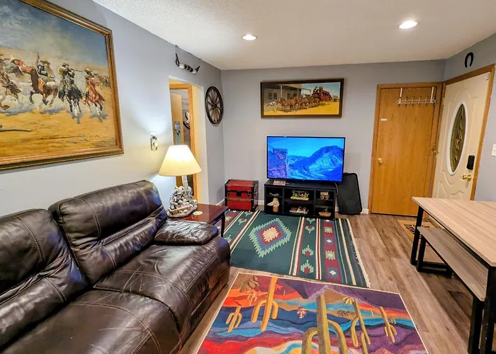 By State Fair 5 Bedrooms 2 Baths