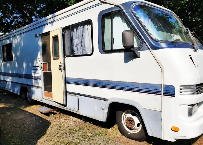 Vintage Rv Spa Experience For 3