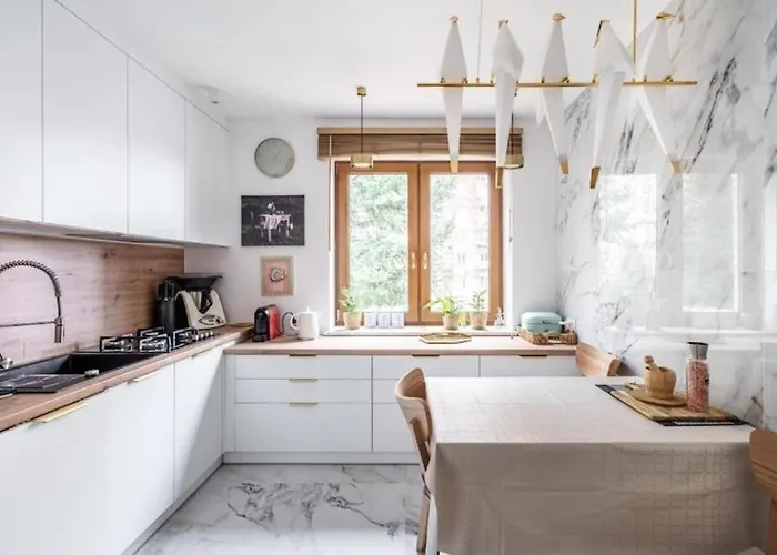 Luxury Family Villa In The Heart Of Warsaw