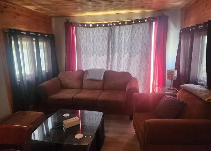 Waterfront Cabin On Lake Superior Sleeps 7 Plus Ppl