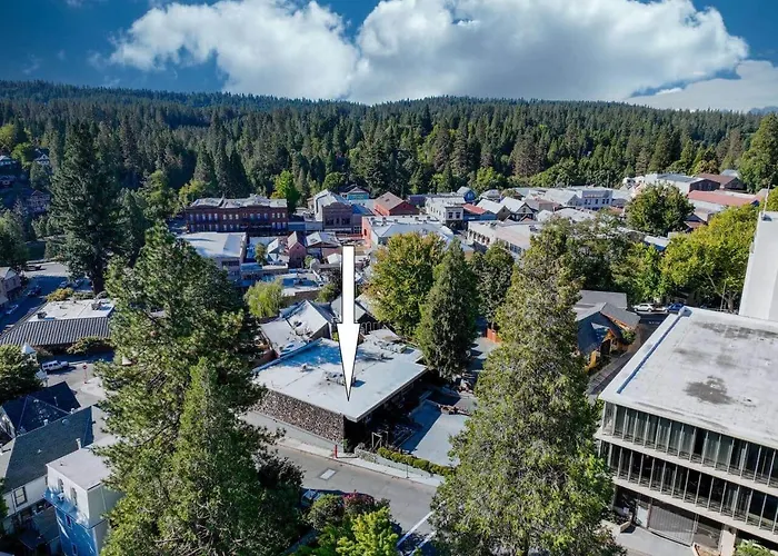 Downtown Gold Mine