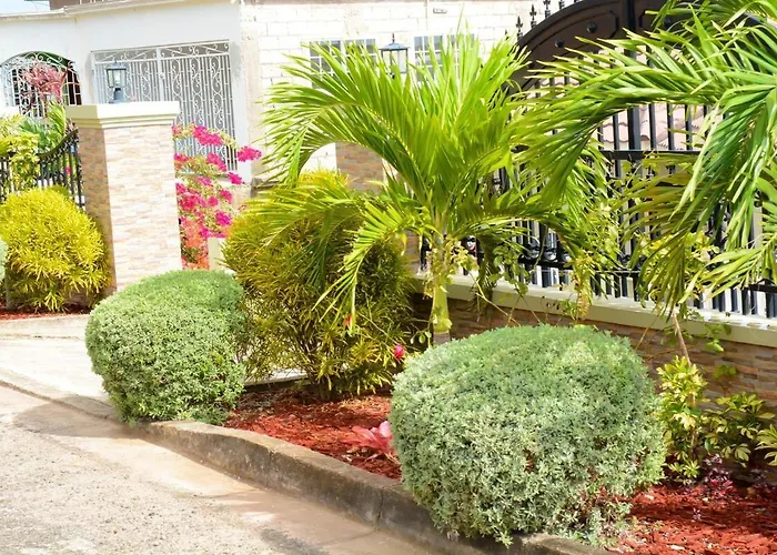Winter Escape With Seaview - Private Balcony & Fast Wifi