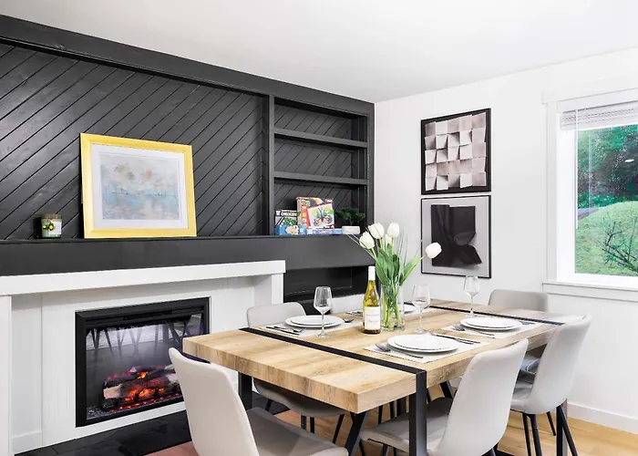 Newly Modern 4Br2Ba Rambler By Super Market