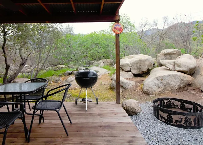 The Hut At Deer Hollow