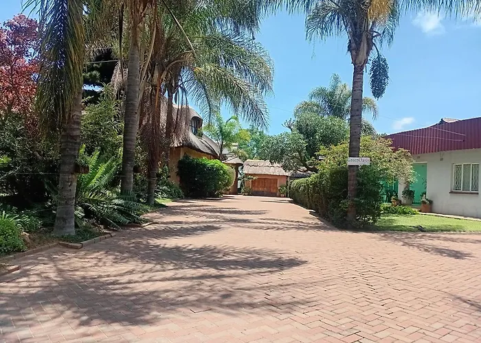 Green Oasis Lodges