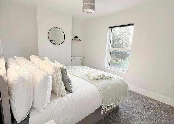 171 Stroud Road