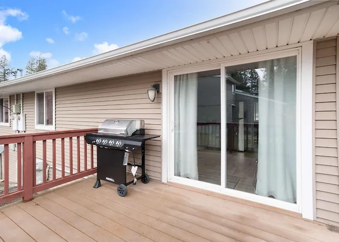 Mountain View Pet Retreat Near Downtown Fenced