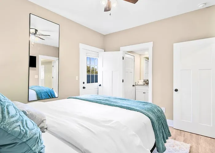 3Br Family Home! Games! Playground! Pet-Friendly!