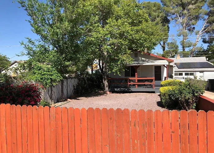 Old Town Cottonwood Cottage