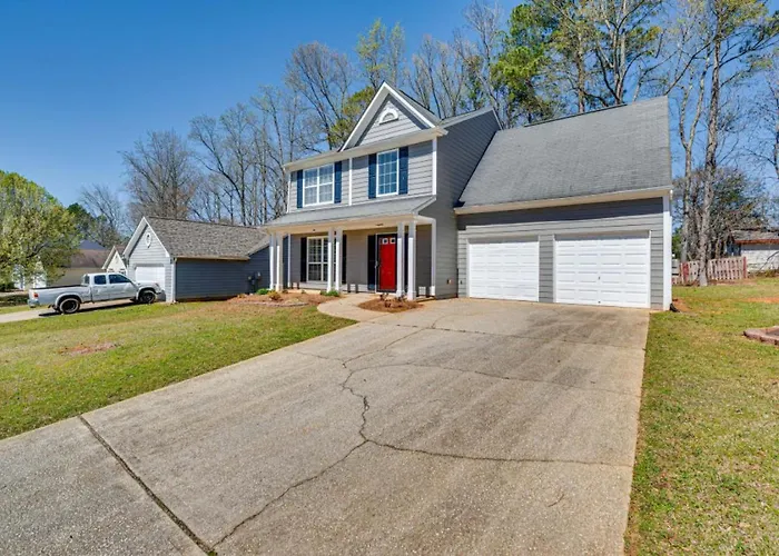 Austell Home Near Six Flags W Yard And Fireplace