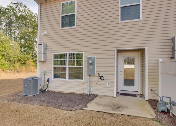 Near Base & Shopping: Modern Sumter Townhome!