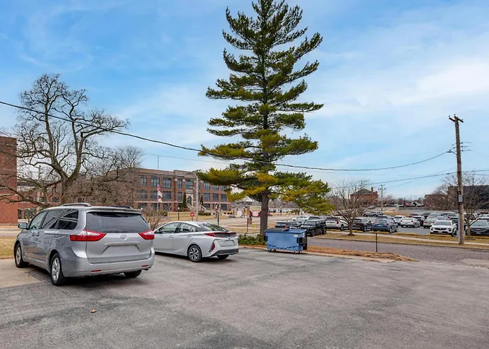 Great Location! Walking Distance To So Much!