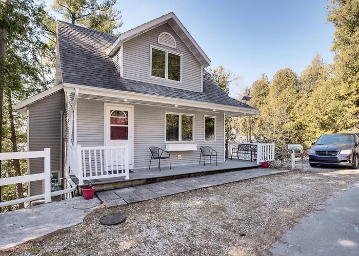 Elkhart Lake Home W/ Fishing Dock! Family Escape