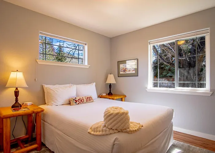 In The Heart Of Hailey; Private Pet-Friendly 3 Bedroom Home With Garage