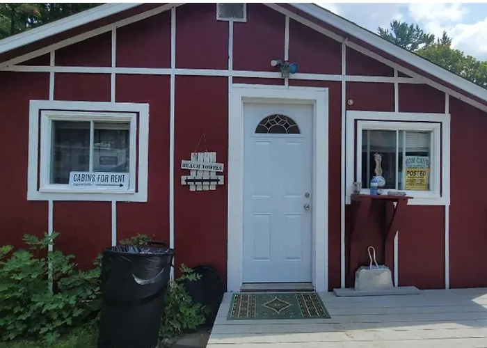 Waterfront Cabin On Lake Superior Sleeps 7 Plus Ppl