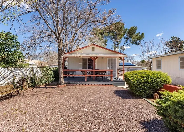 Old Town Cottonwood Cottage