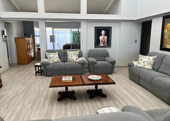 Glentana Luxury Haven