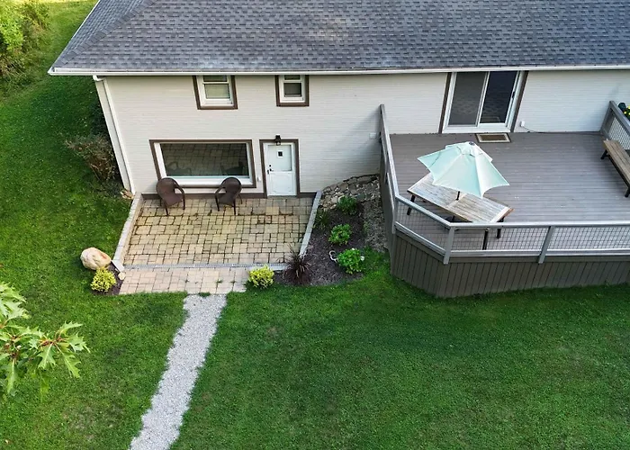 28649 Jackson Rd, Orange, Oh 44022