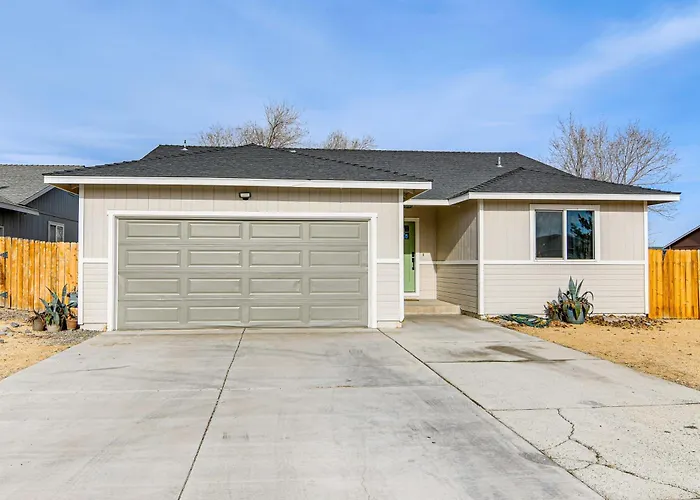 1 Mi To Pioneer Crossing Casino: Fernley Retreat!